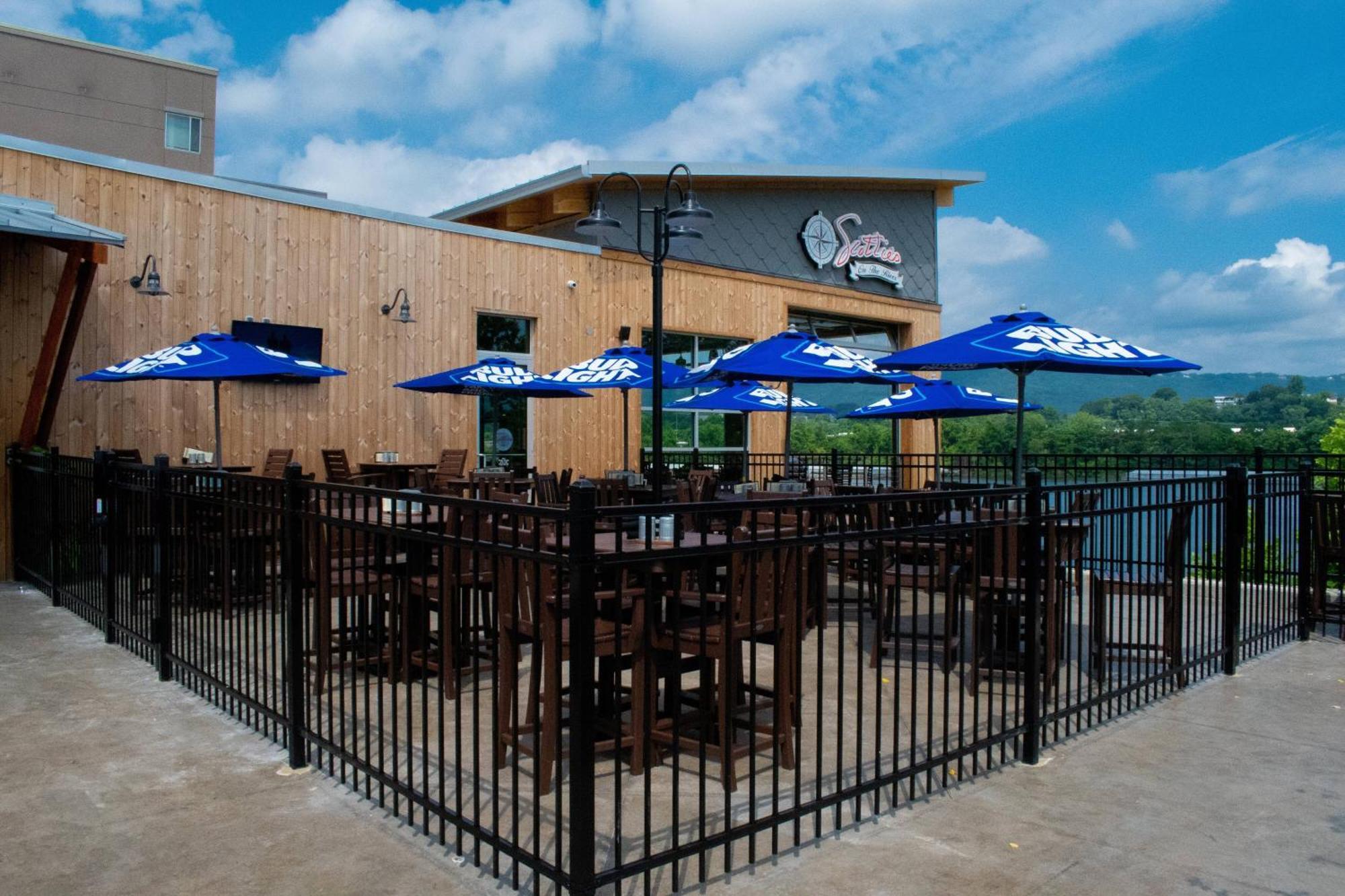 Springhill Suites By Marriott Downtown Chattanooga/Cameron Harbor Exterior foto